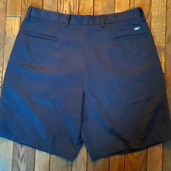 Dockers Golf Men's Black Shorts. Sz 36 - Picture 3 of 6